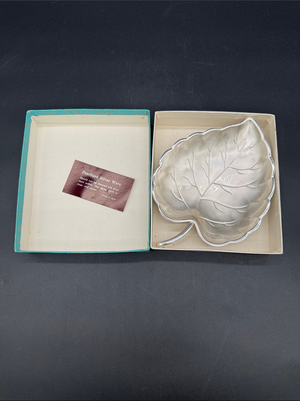 Modern Silver Silverplate Leaf Shaped Footed Trinket Dish Japan Vintage NIB - Picture 3 of 5